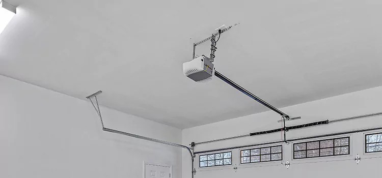 Experienced Garage Door Installers Montreal